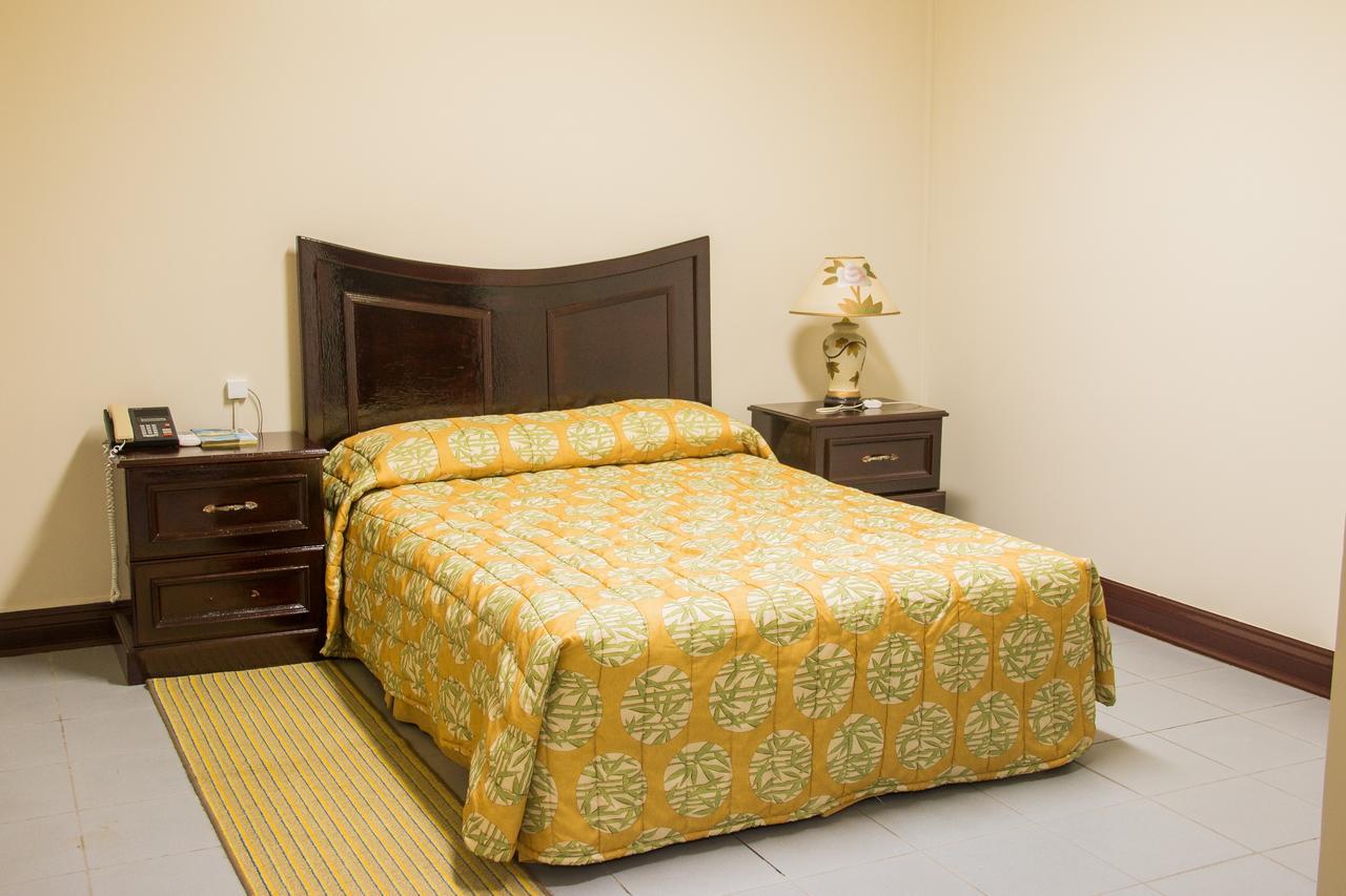 Regency Suites Hotel Georgetown Eksteriør bilde