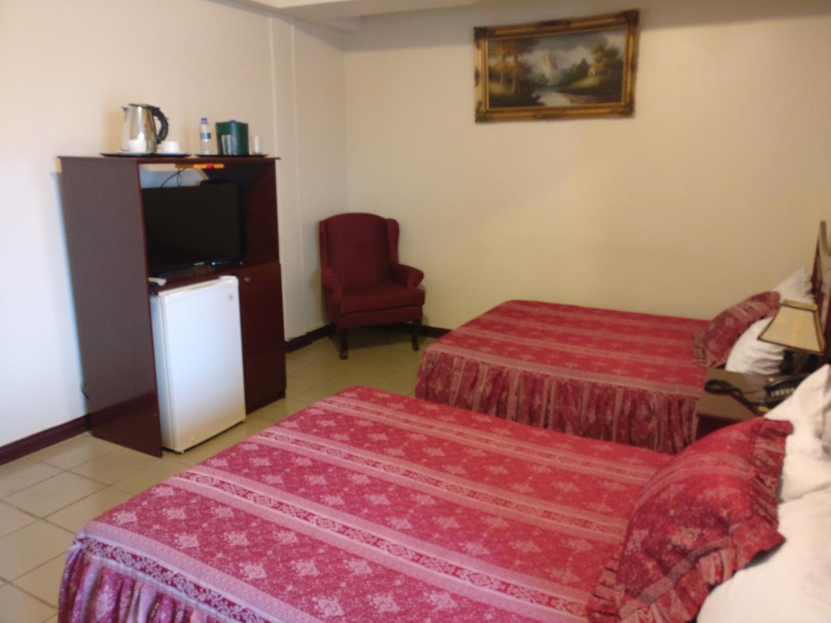 Regency Suites Hotel Georgetown Eksteriør bilde