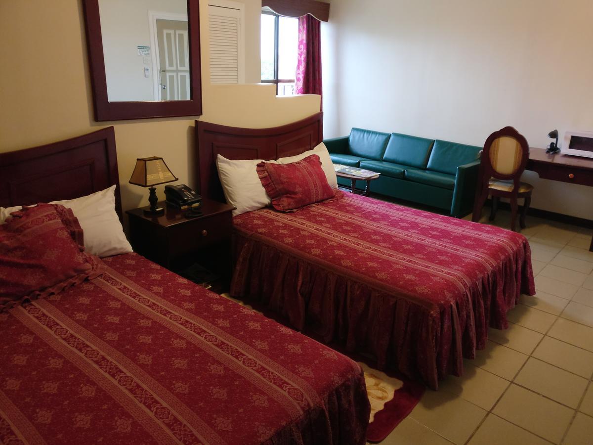 Regency Suites Hotel Georgetown Eksteriør bilde