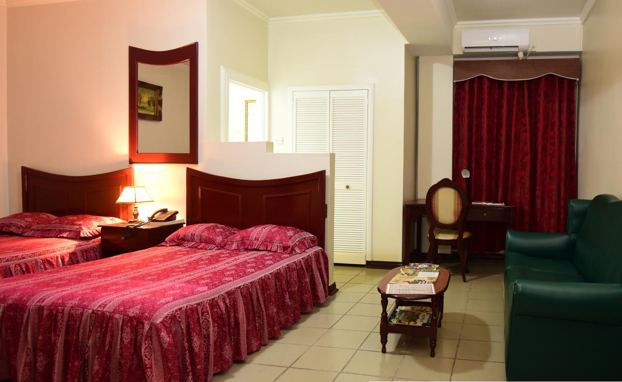 Regency Suites Hotel Georgetown Eksteriør bilde